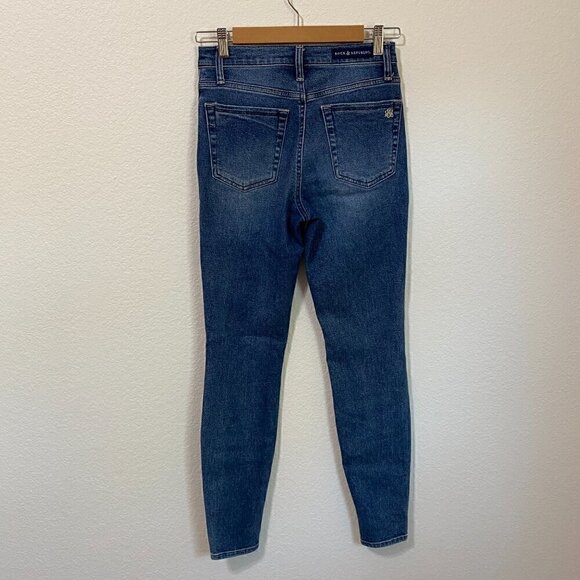 Rock & Republic High Roller Distressed Medium Wash Jeggings / Skinny Jeans - Picture 5 of 8